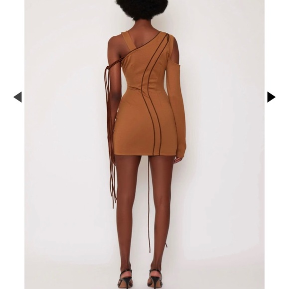 Luxury dress. Never worn before. - Picture 3 of 7